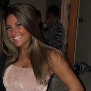 Meet your Posher, Nikki